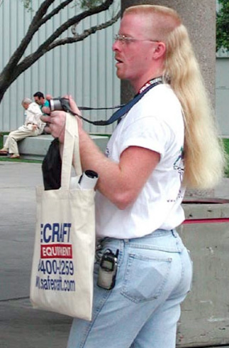 Pernah Viral Di Zamannya, Gaya Rambut Mullet Memang Unik Banget